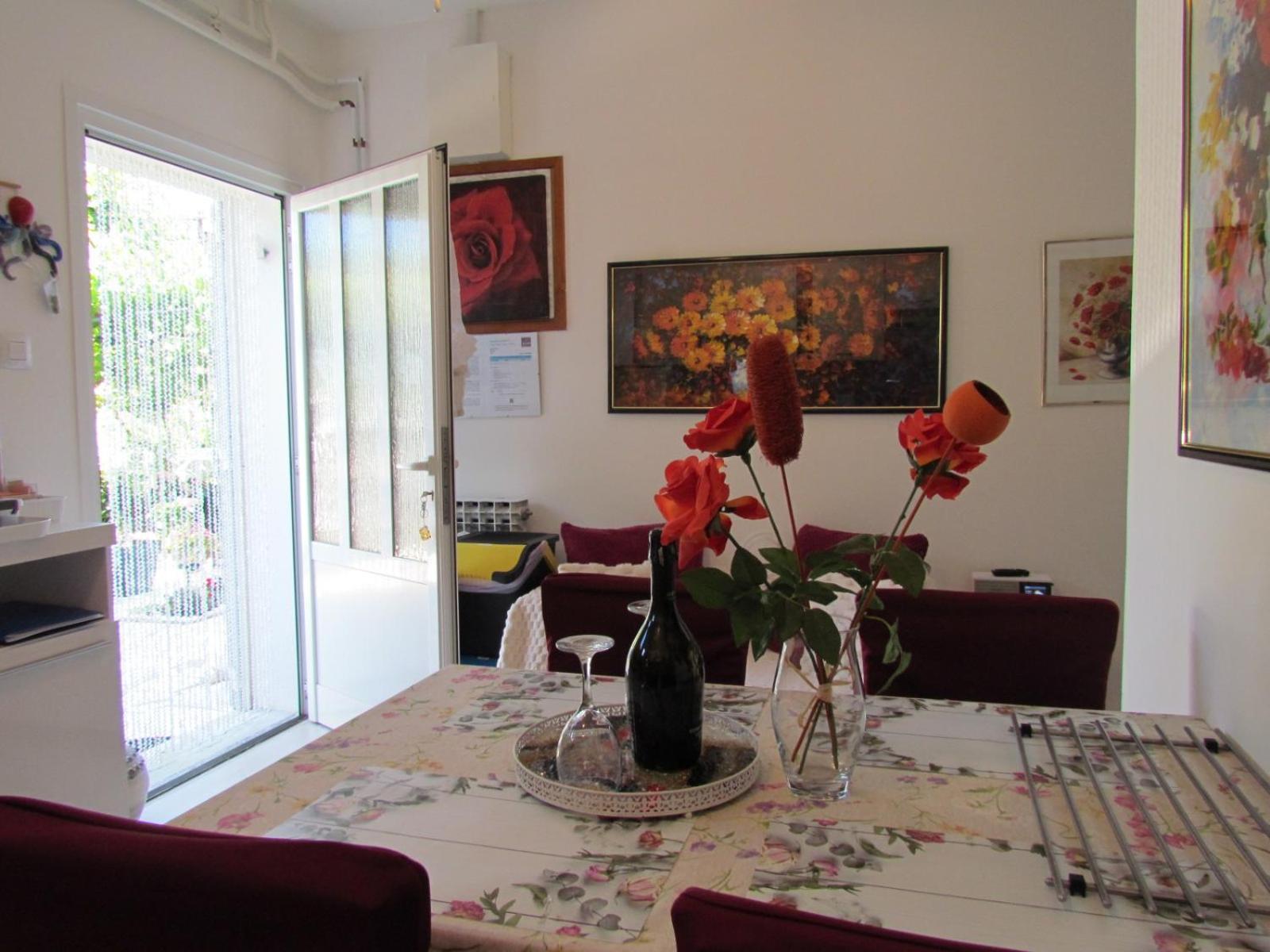 Apartments Bura & Jugo, Cres, Without Stress Εξωτερικό φωτογραφία