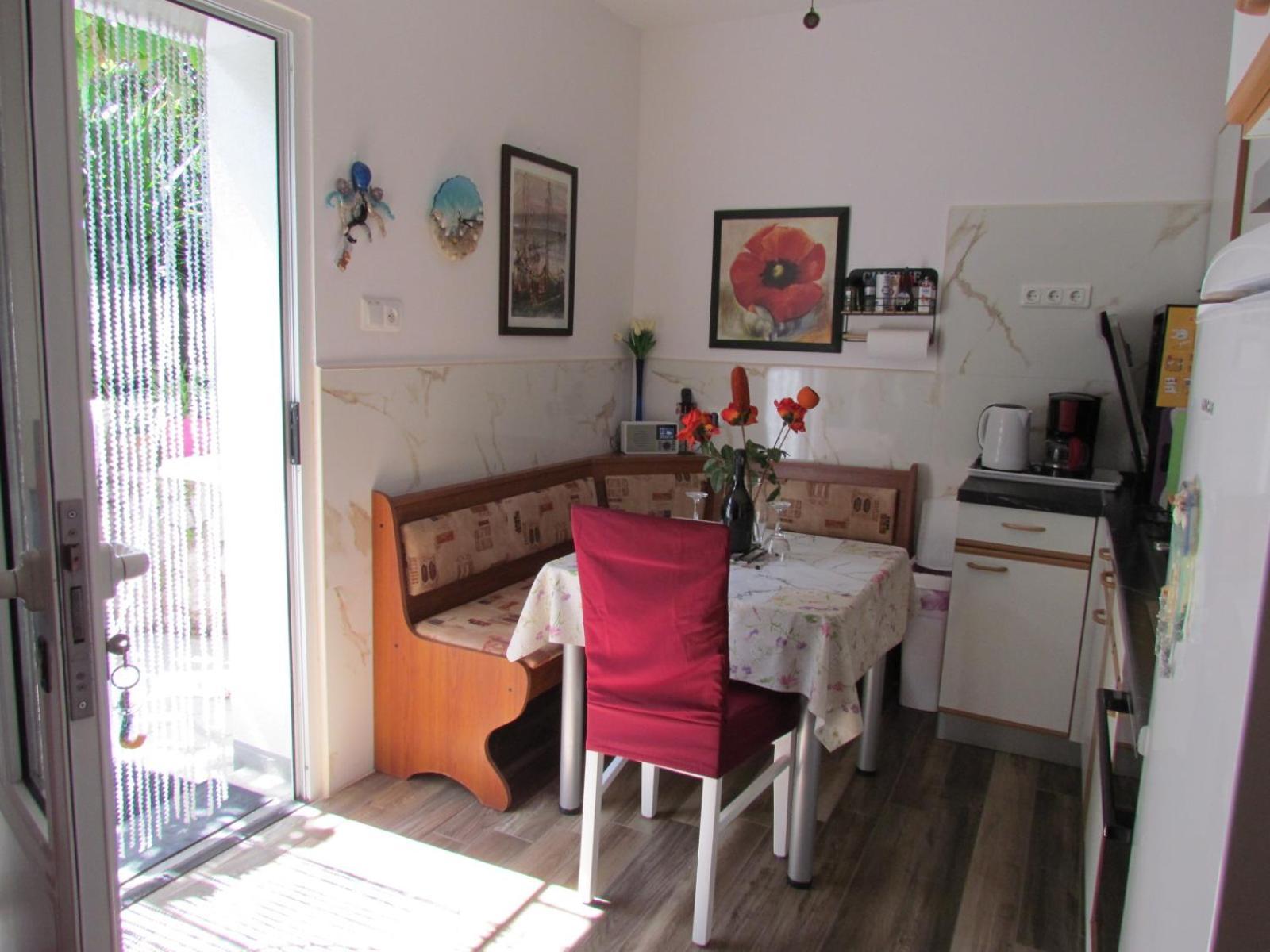 Apartments Bura & Jugo, Cres, Without Stress Εξωτερικό φωτογραφία