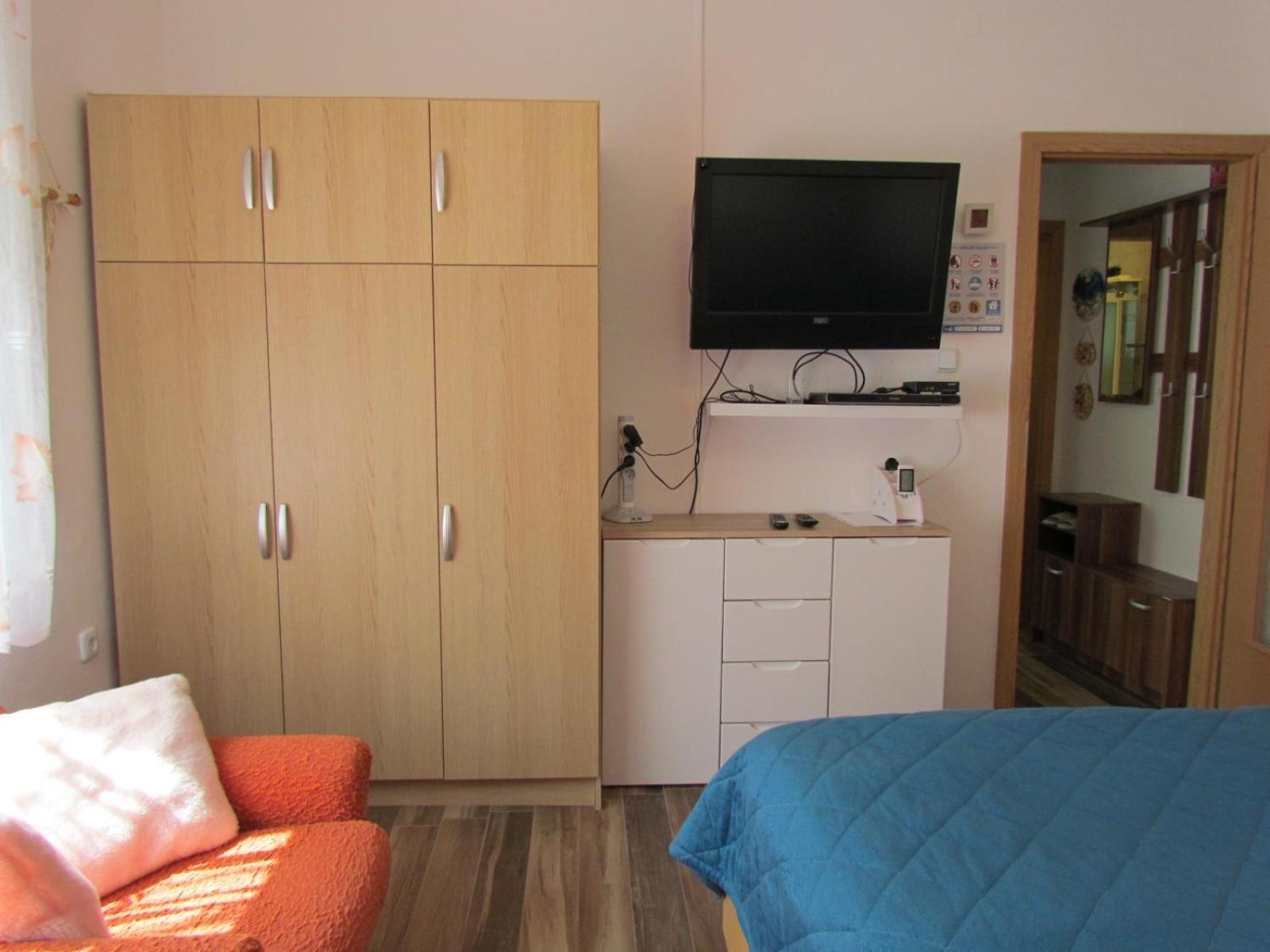 Apartments Bura & Jugo, Cres, Without Stress Εξωτερικό φωτογραφία