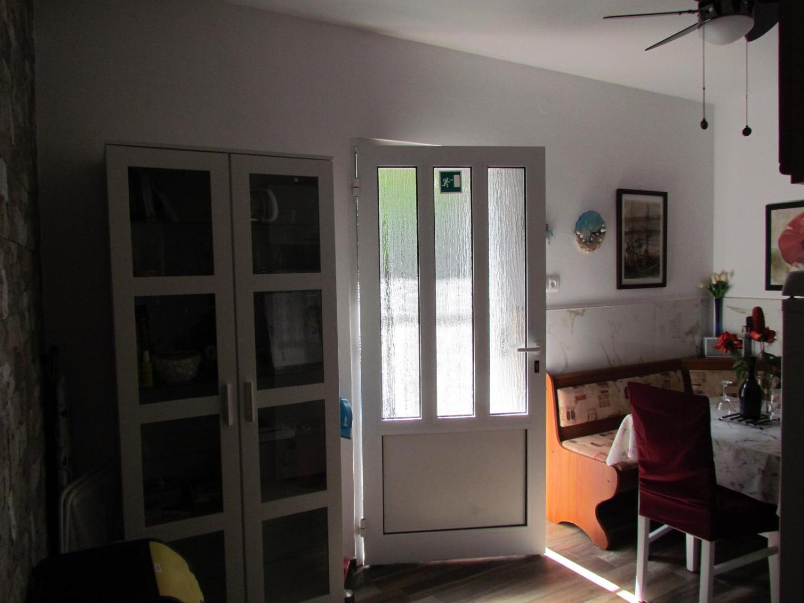 Apartments Bura & Jugo, Cres, Without Stress Εξωτερικό φωτογραφία