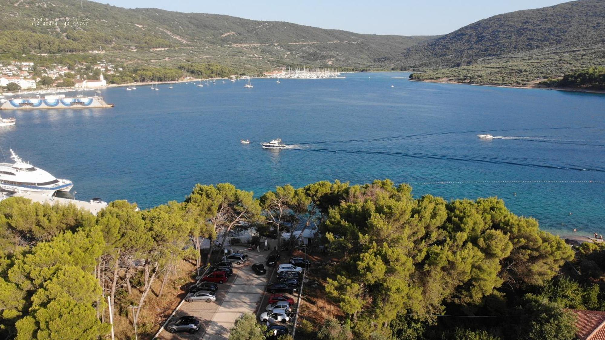 Apartments Bura & Jugo, Cres, Without Stress Εξωτερικό φωτογραφία